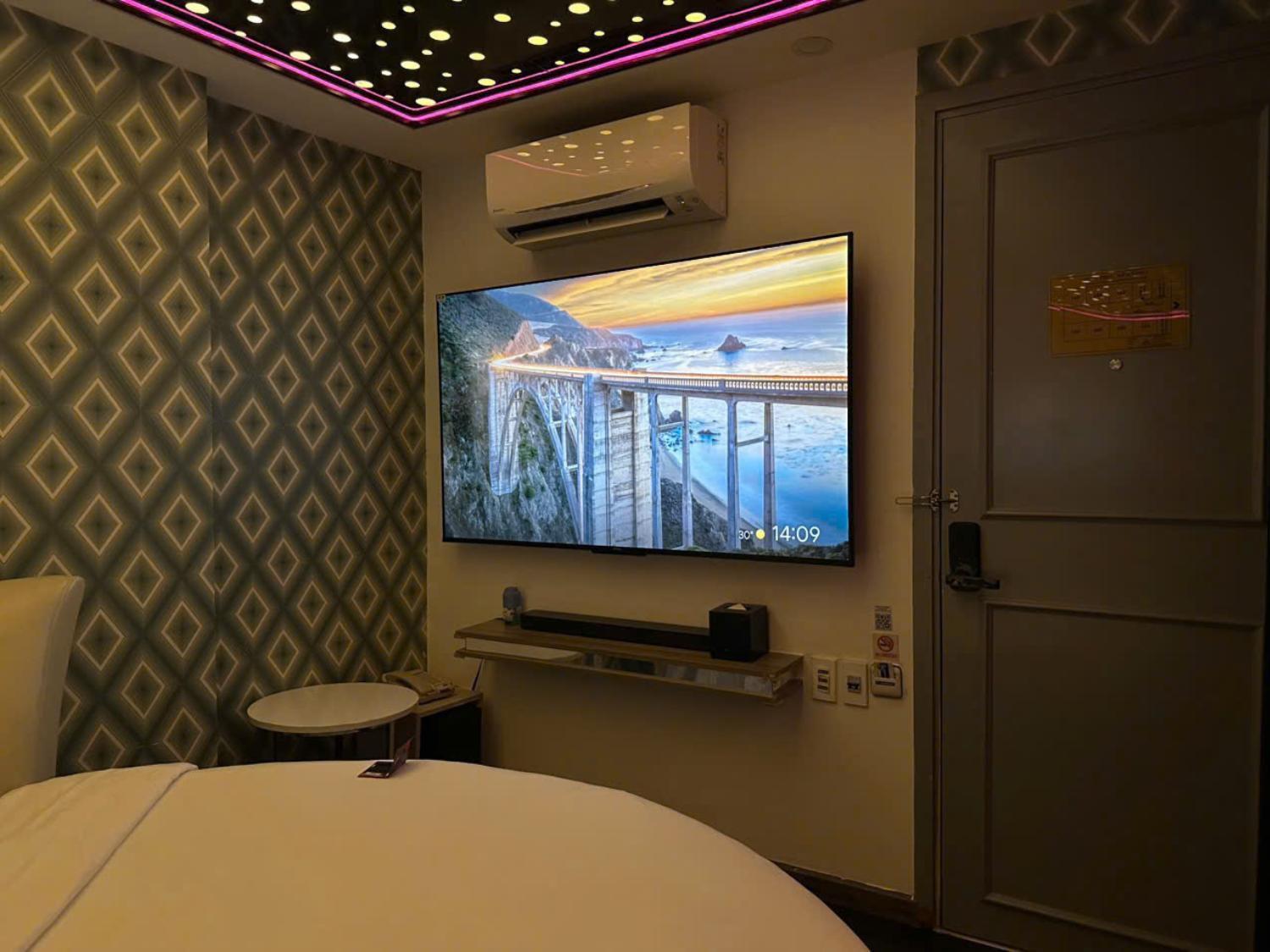 Cupid Hotel Хошимин Экстерьер фото